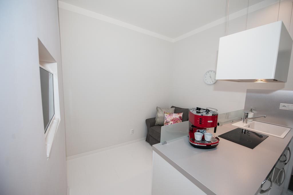 Honeymoon Ruterra Studio Prague Phòng bức ảnh